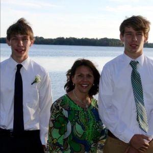 Meet your Posher, Hope